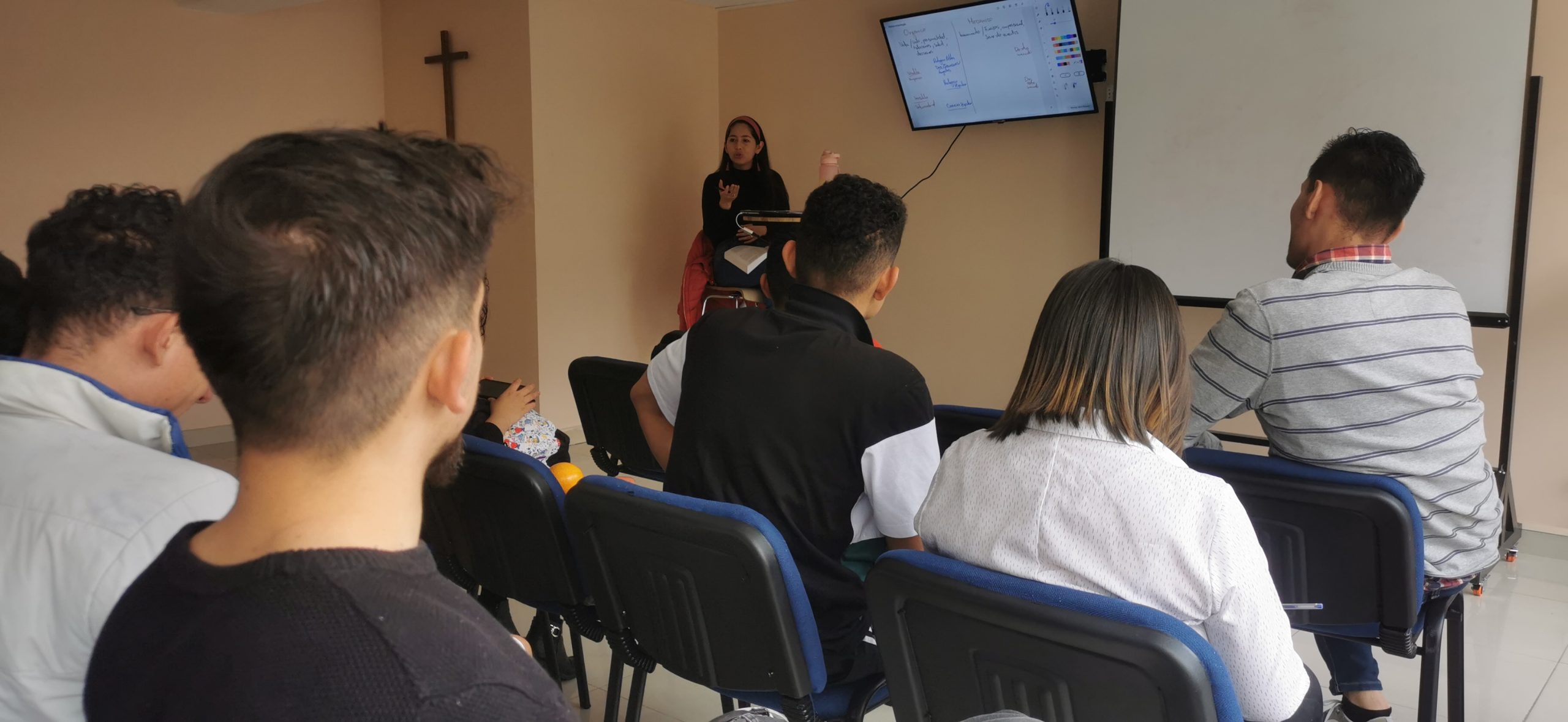 Immanuel Church in Colombia holds missiology class.